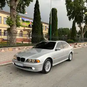 BMW 5 series, 2001