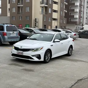 Kia Optima, 2018