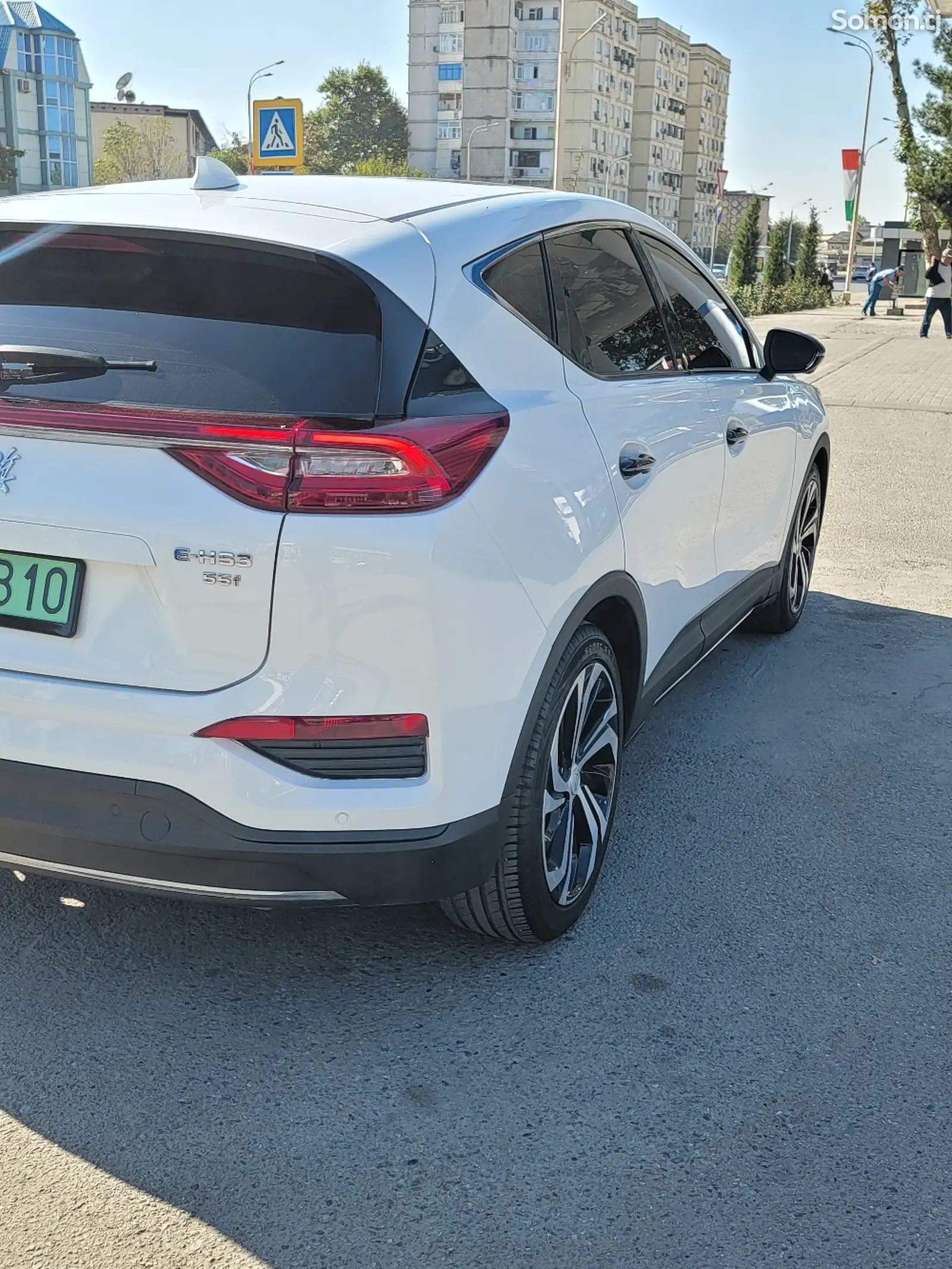 Hongqi E-HS3, 2019-3