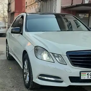 Mercedes-Benz E class, 2010