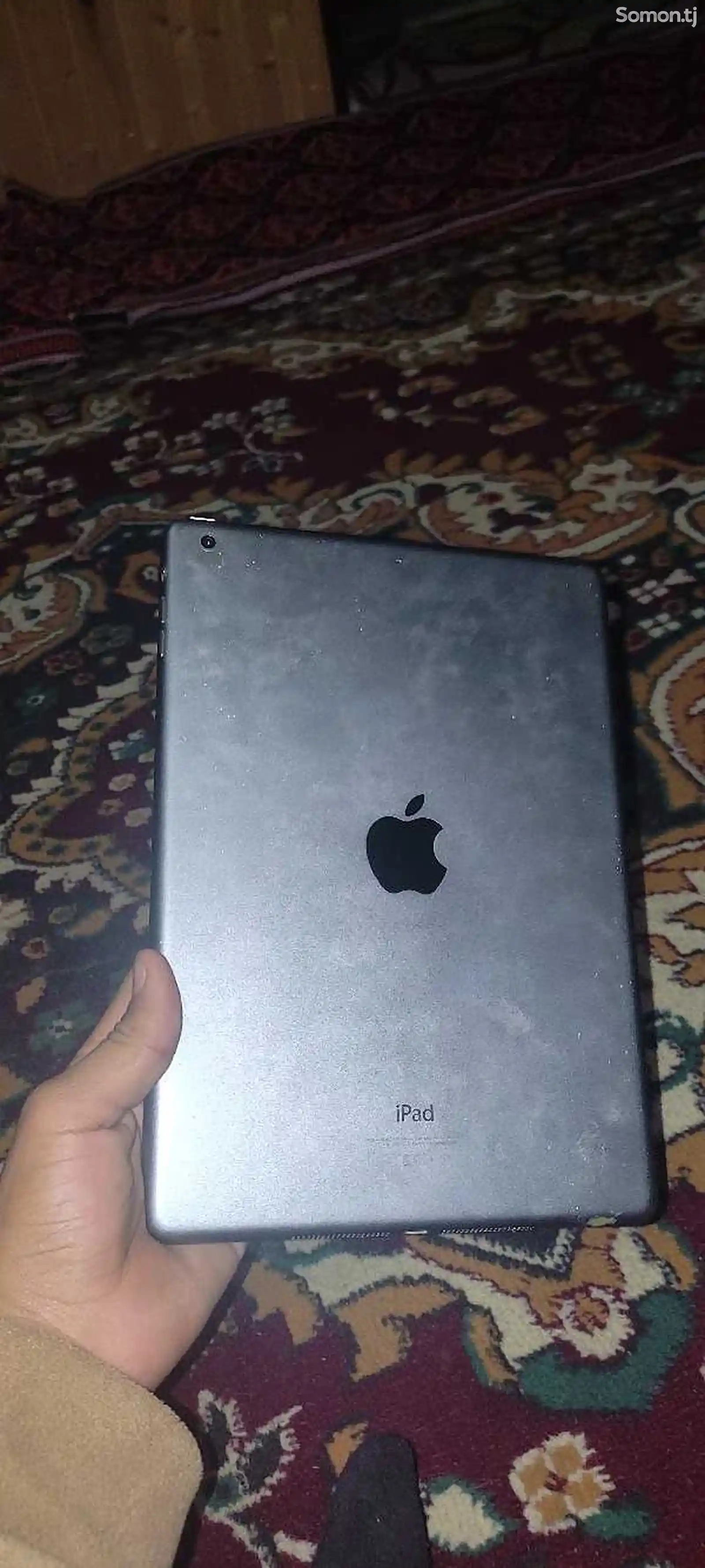 Планшет Apple iPad-1