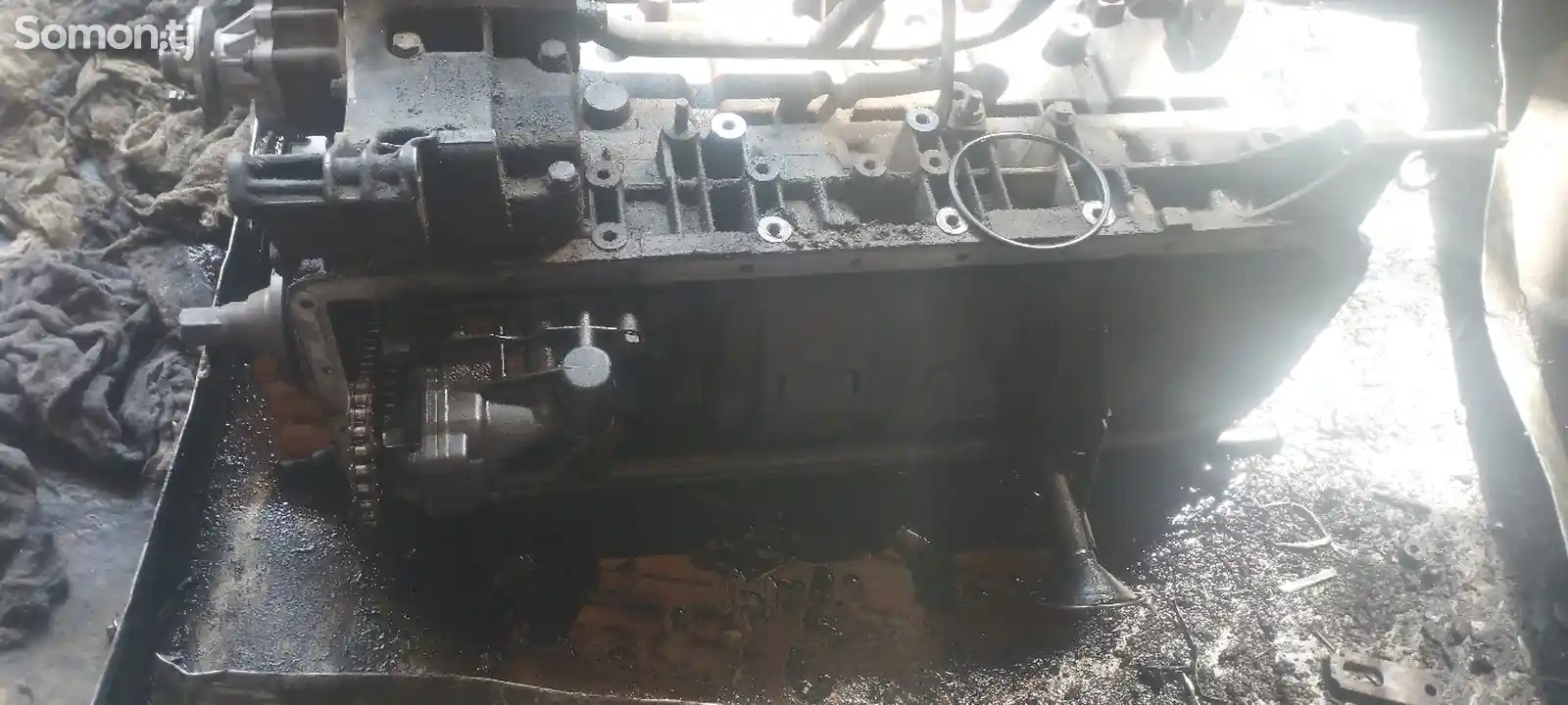 Блок двигателя от BMW-3