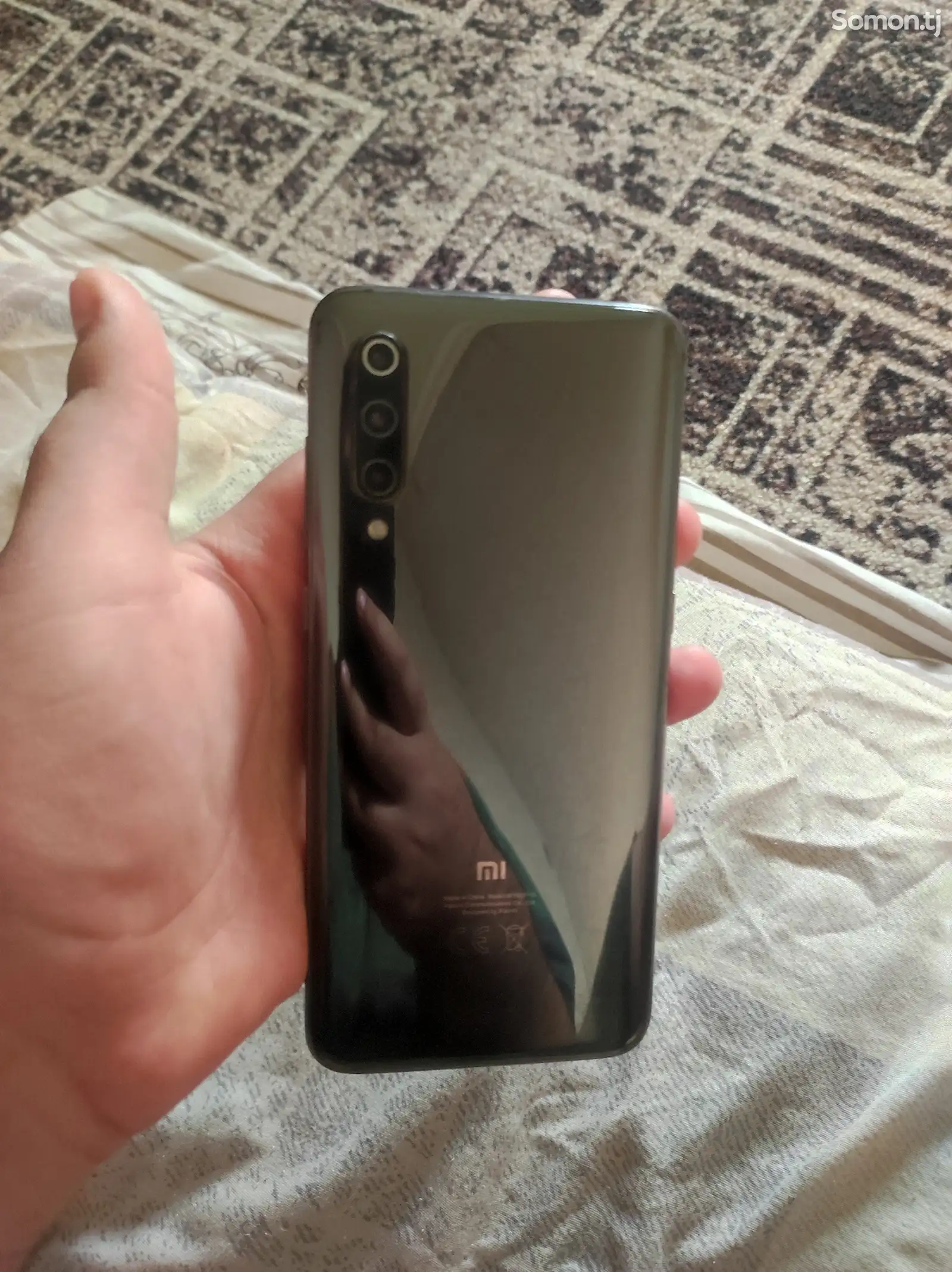 Xiaomi Mi 9-1