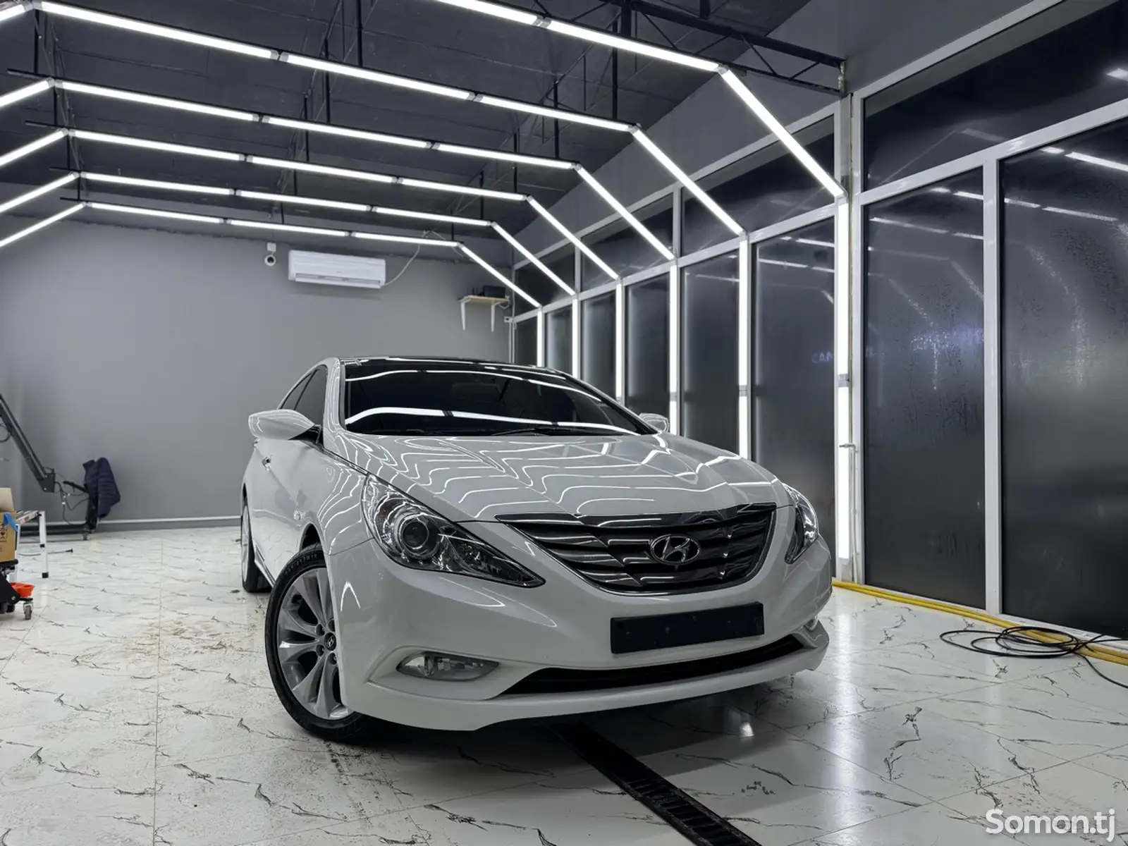 Hyundai Sonata, 2011-1