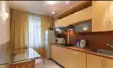 2-комн. квартира, 6 этаж, 85 м², Центр на против Пайкар Цум-2