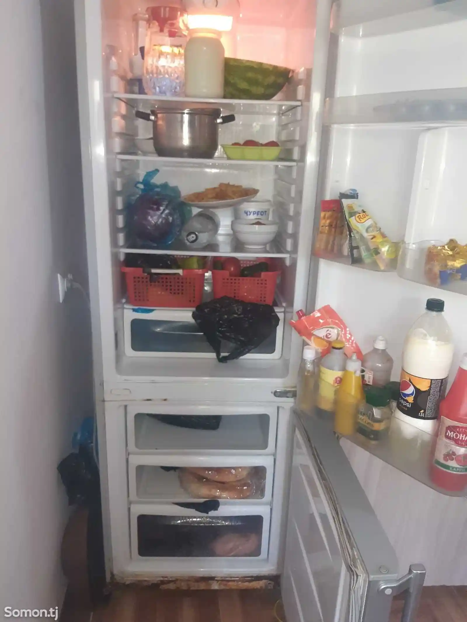 Холодильник LG-2