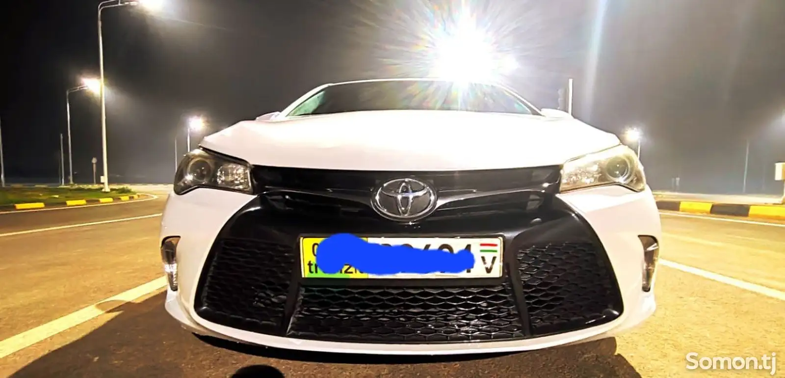 Toyota Camry, 2015-1