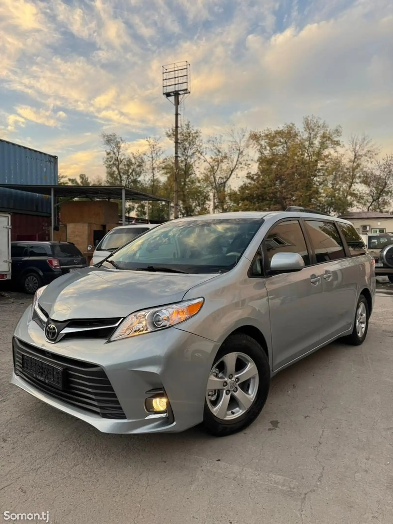 Toyota Sienna, 2014-1