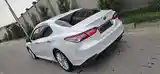 Toyota Camry, 2017-10