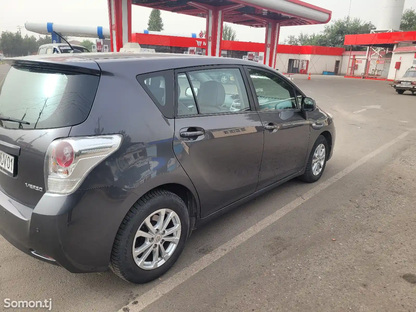 Toyota Verso, 2011-13