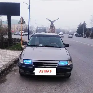 Opel Astra F, 1992