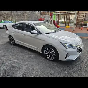 Hyundai Avante, 2019