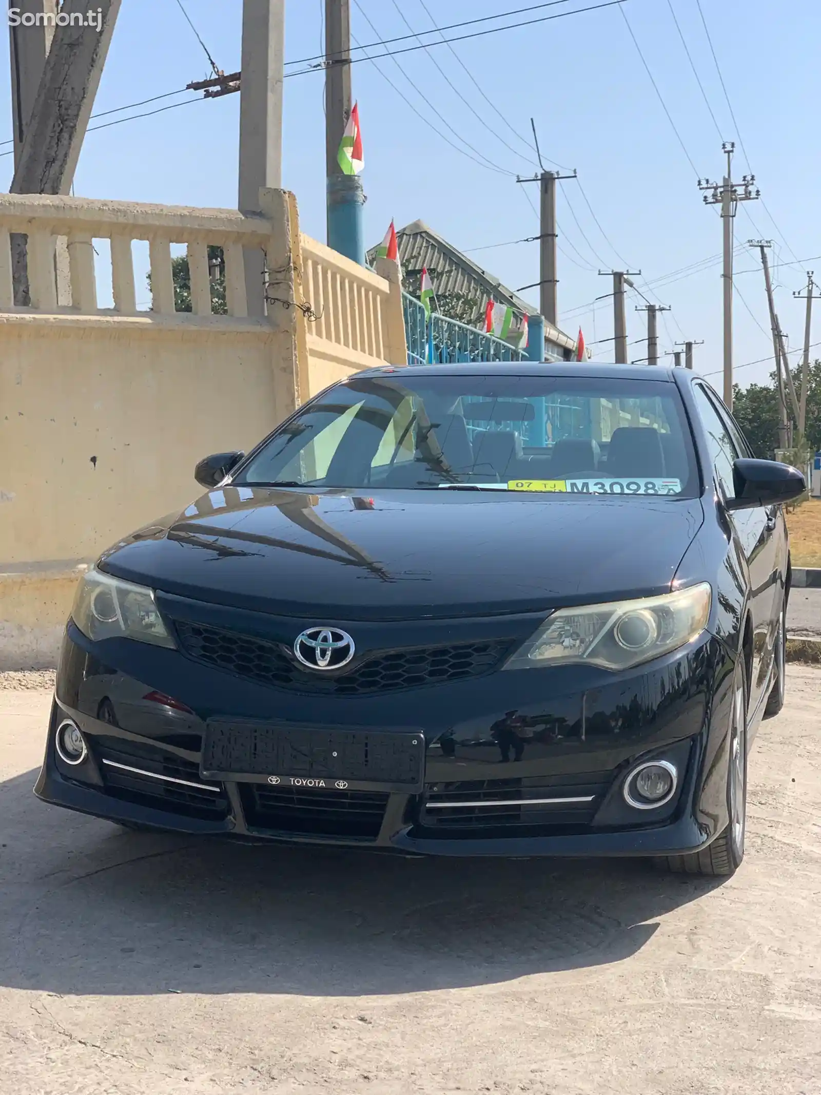 Toyota Camry, 2012-1