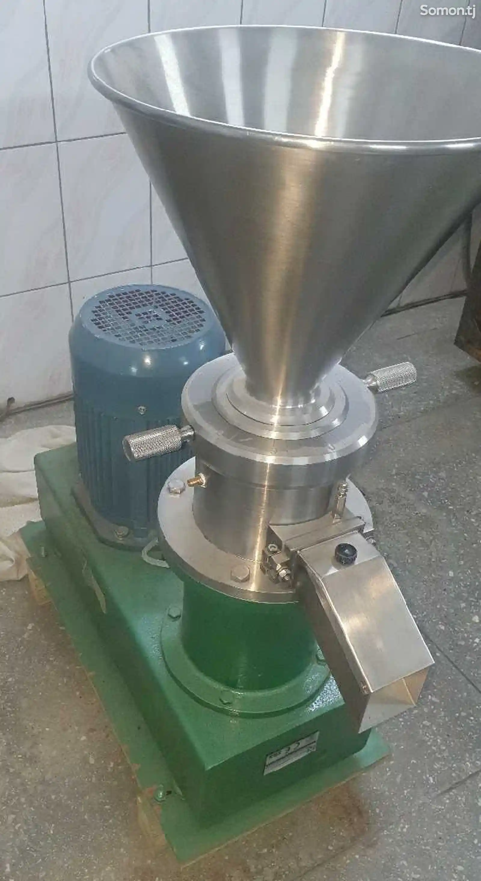 Аппарат для производства арахисовой пасты