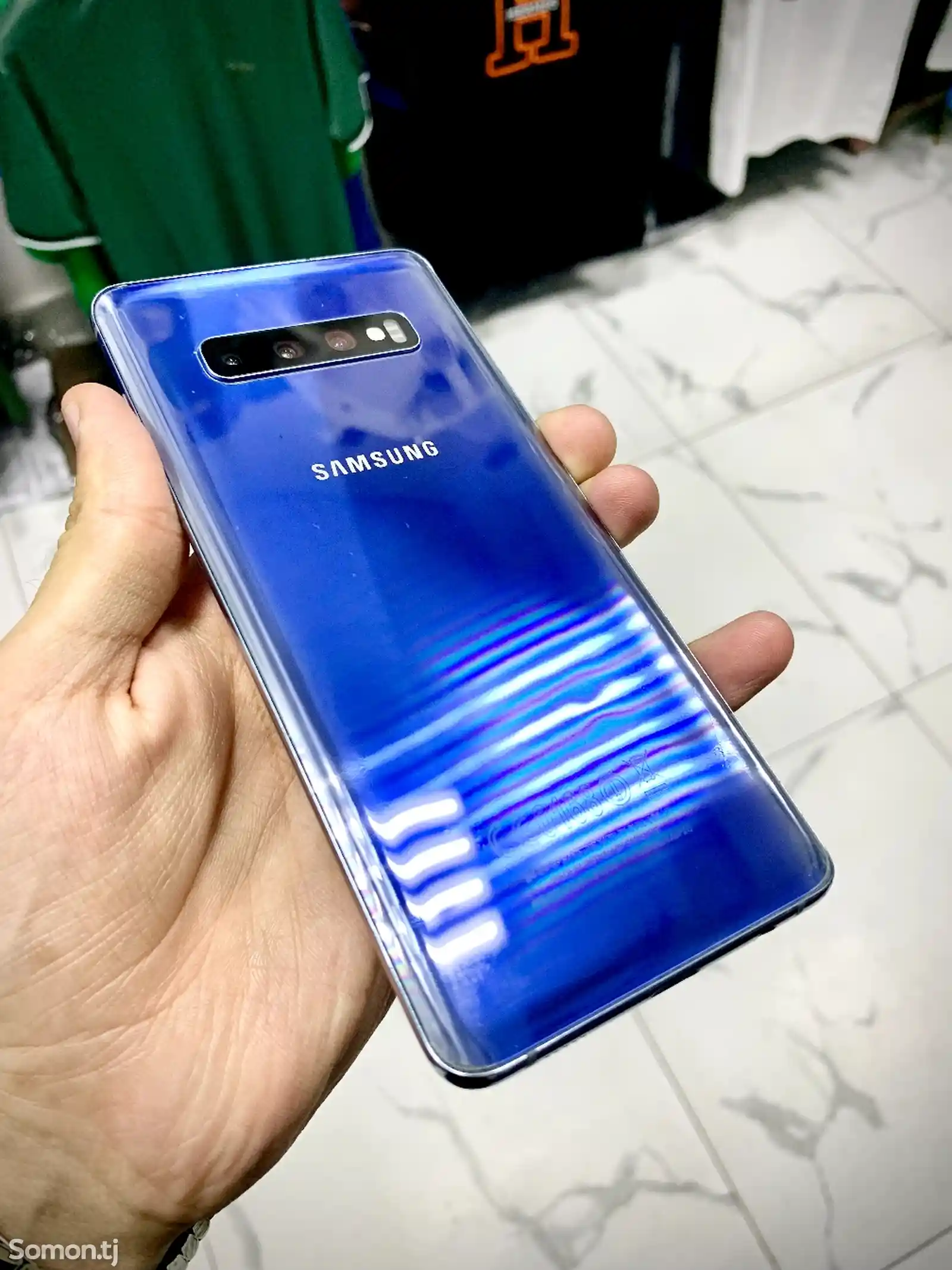 Samsung Galaxy S10+-2