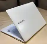 Ноутбук Ultrabook Samsung-2