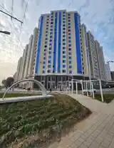 3-комн. квартира, 13 этаж, 122 м², 102 мкр-2