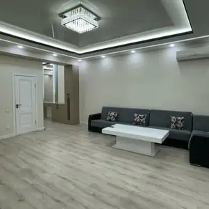 4-комн. квартира, 11 этаж, 156 м², поворот Аэропорт.ул.Айни.