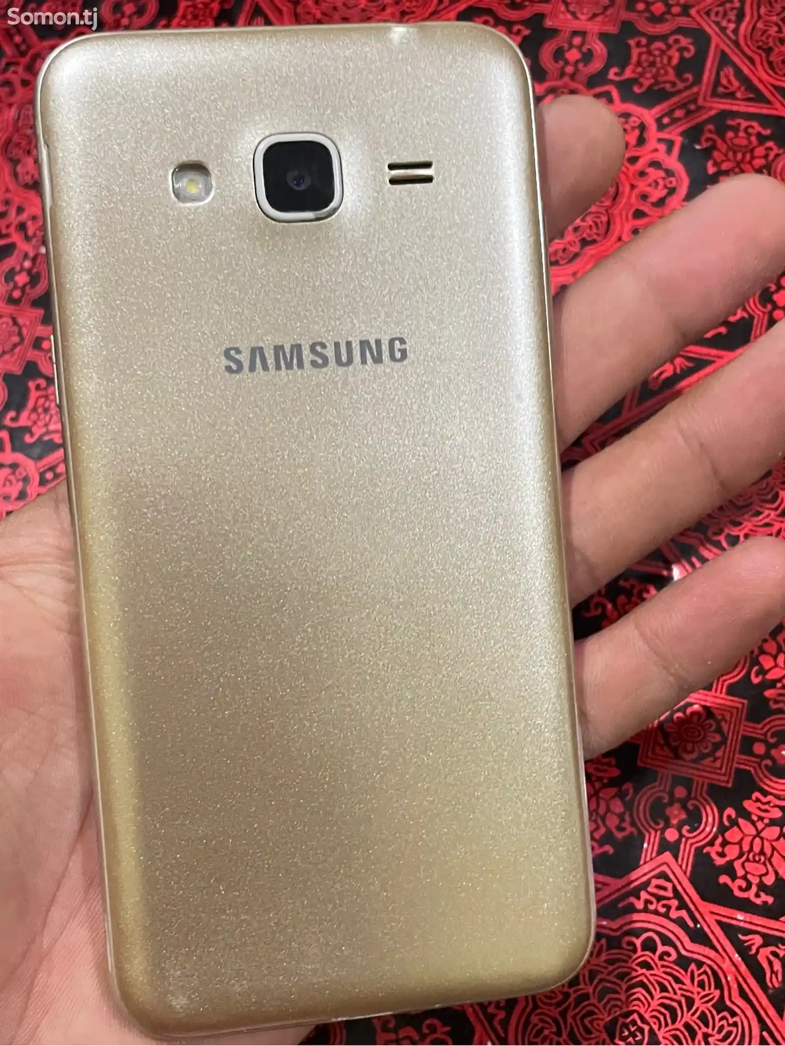 Samsung Galaxy J3-5