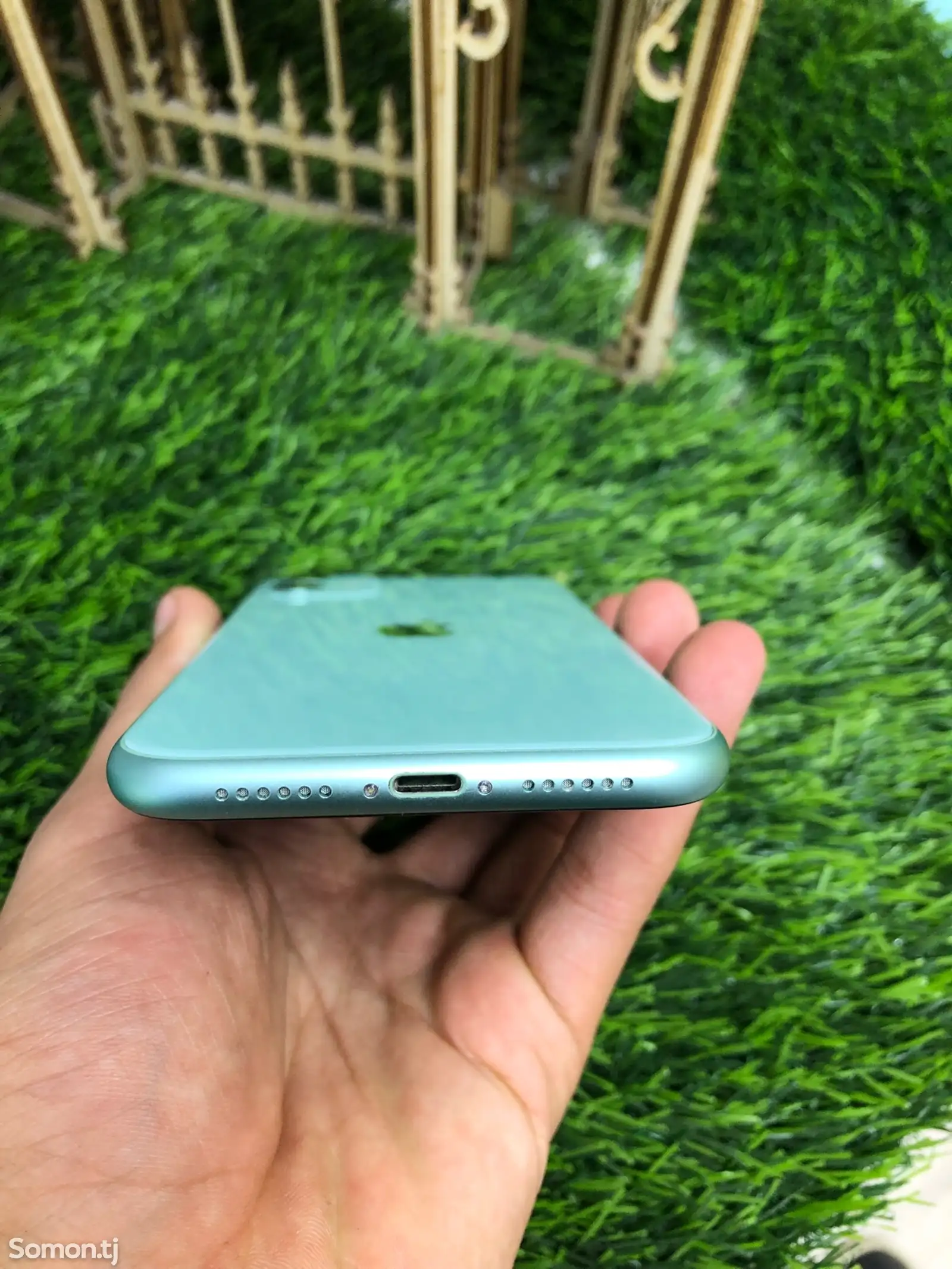 Apple iPhone 11, 64 gb, Green-2