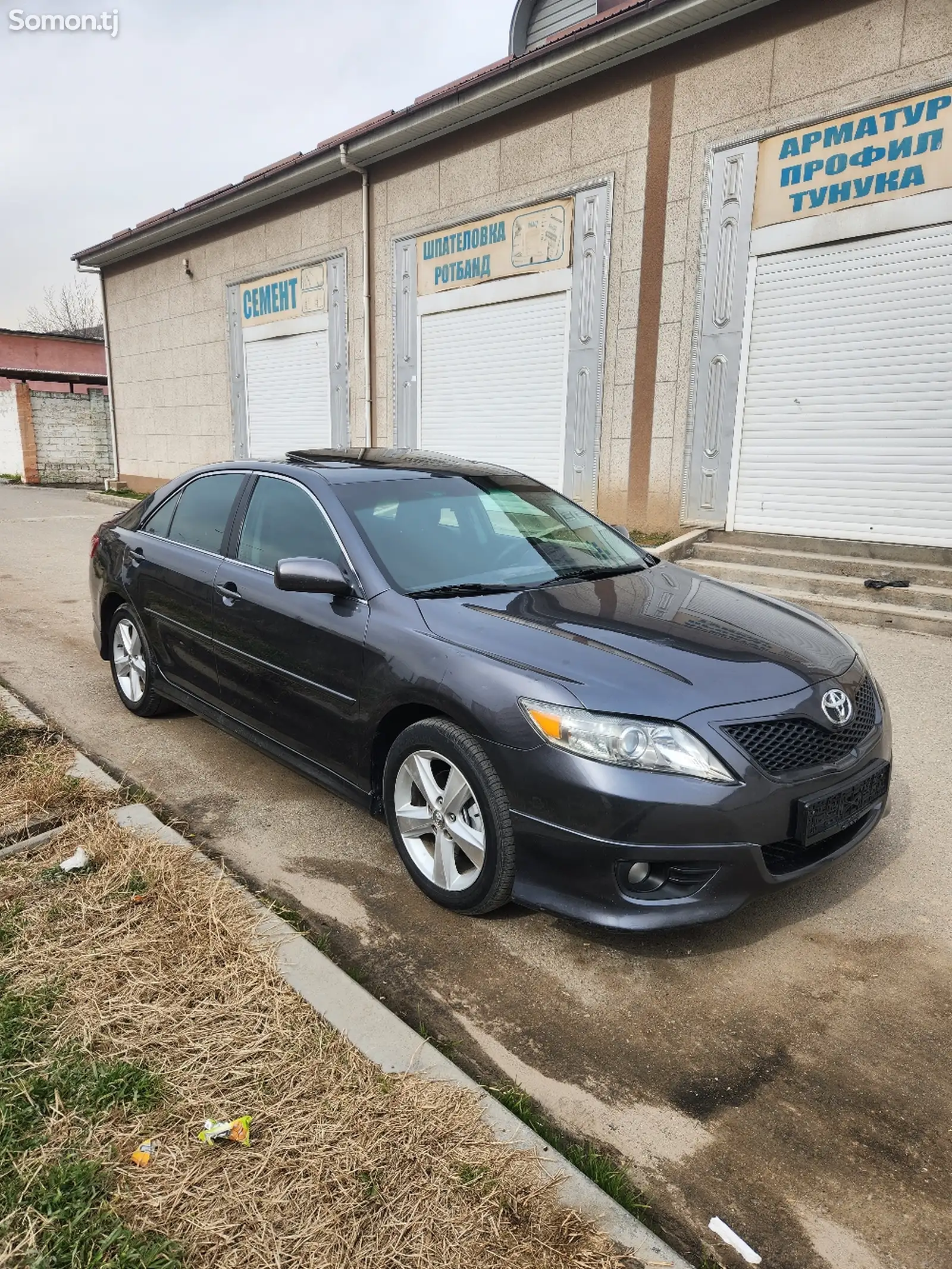 Toyota Camry, 2010-1