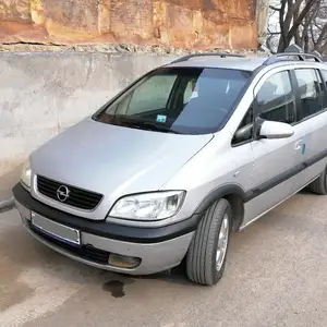 Opel Zafira, 2000