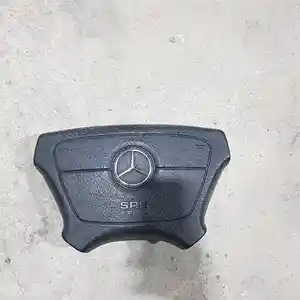 Аэробика на руль от Mercedes