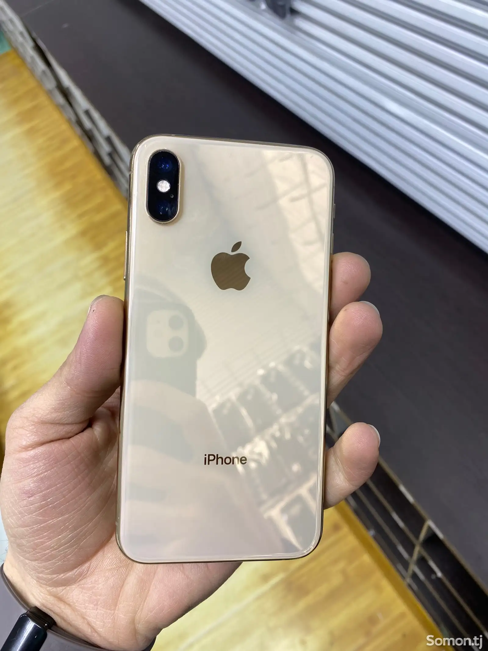 Apple iPhone Xs, 64 gb, Gold-1