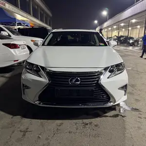 Lexus ES series, 2014