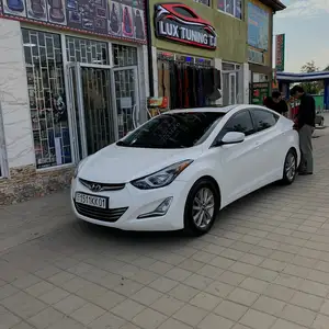 Hyundai Elantra, 2014