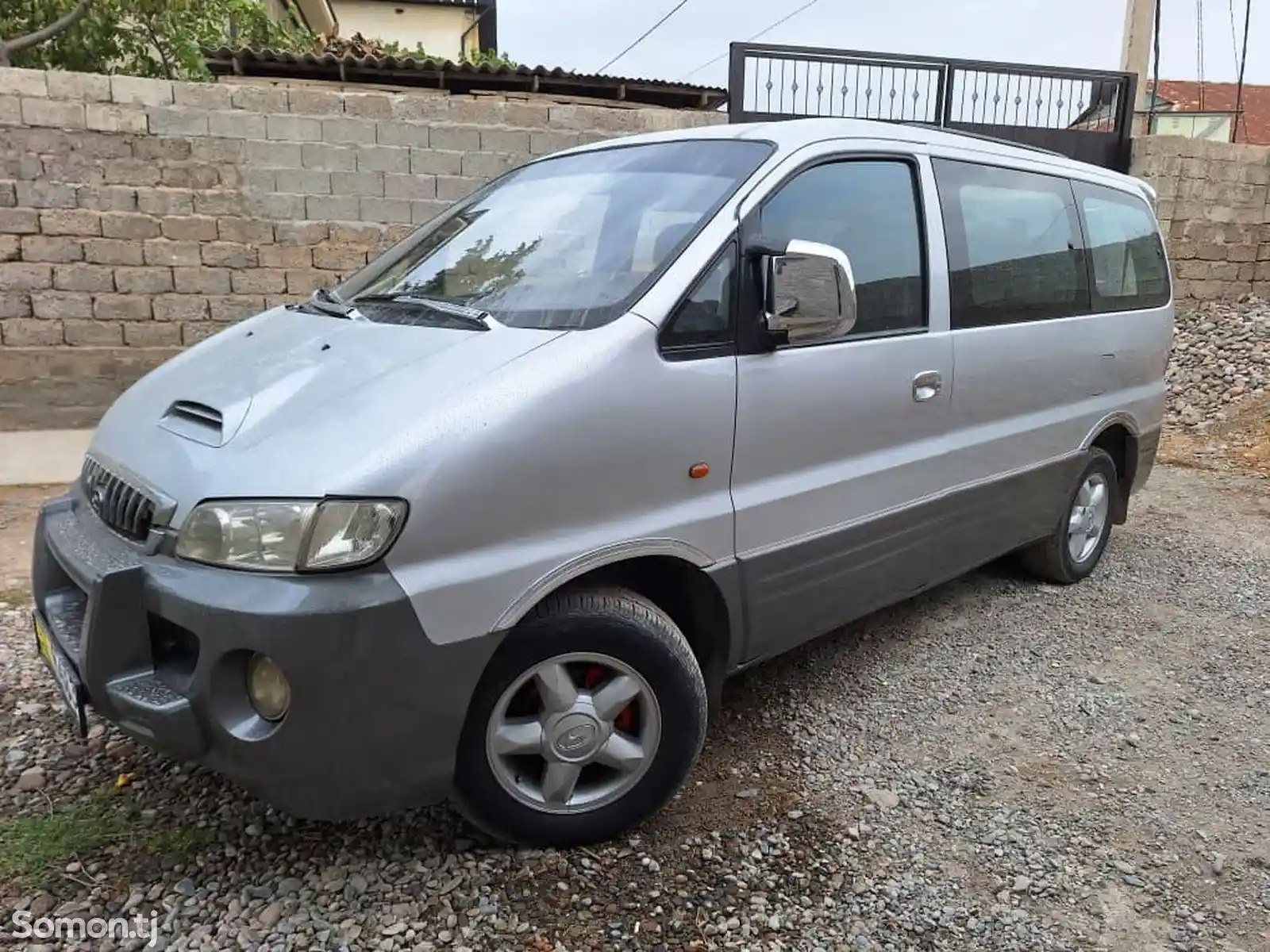 Hyundai Starex, 2002-2