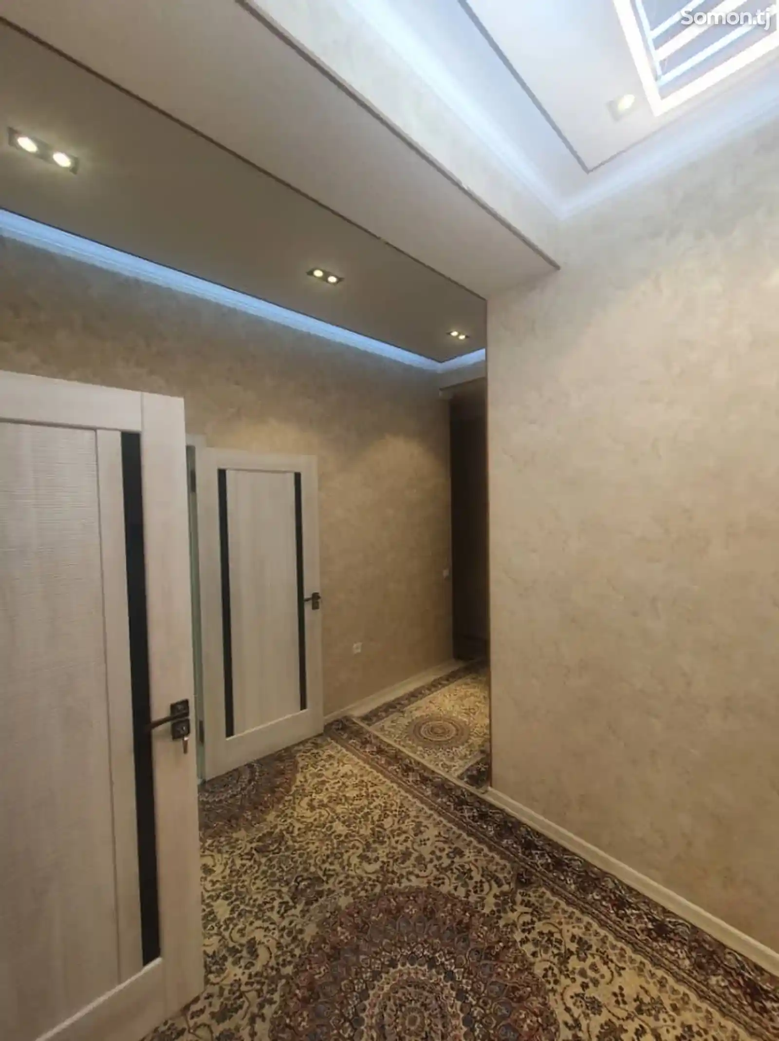 3-комн. квартира, 14 этаж, 90м², Цирк-5