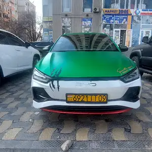 BYD E2, 2023