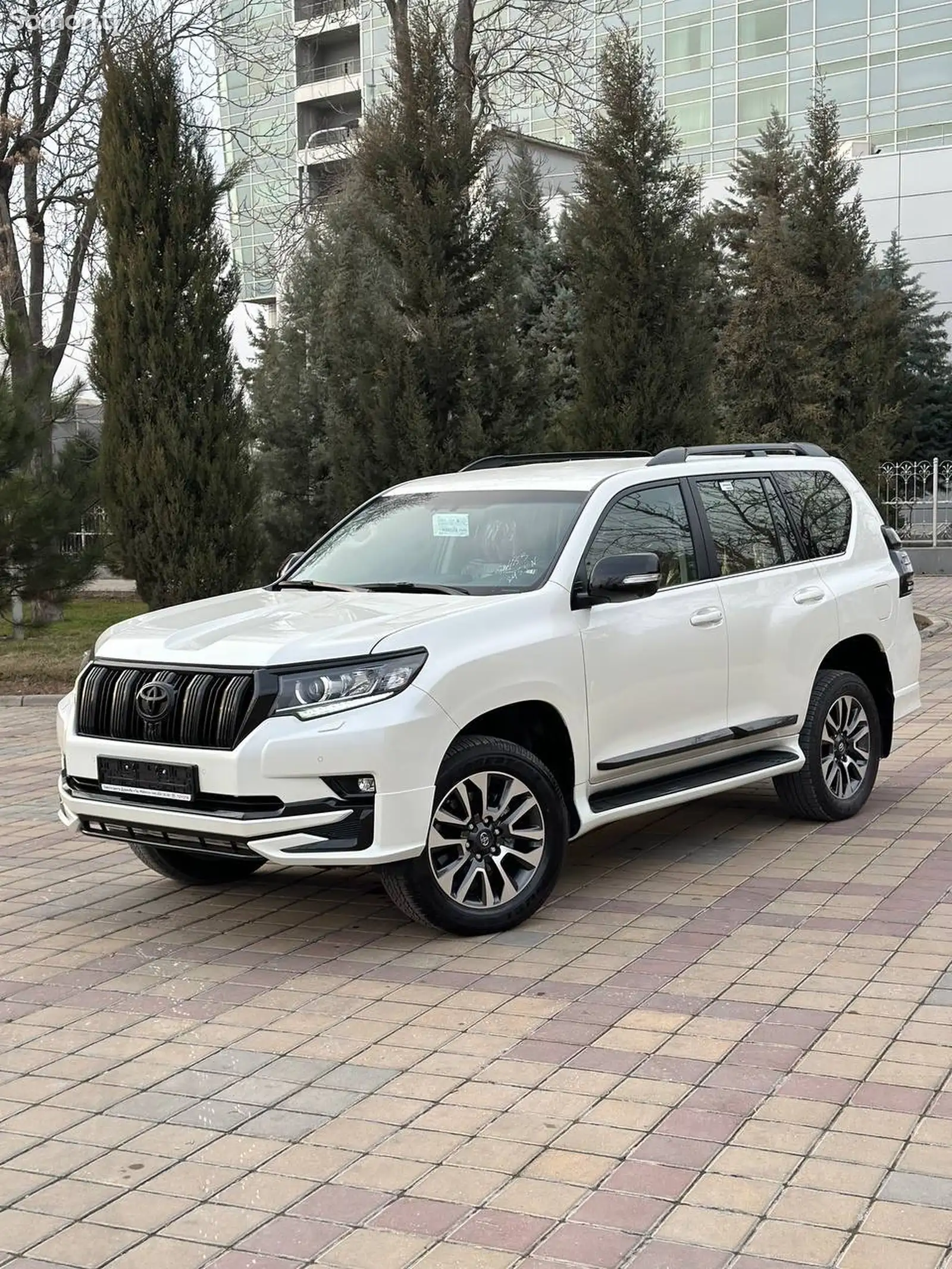 Toyota Land Cruiser Prado, 2023-1