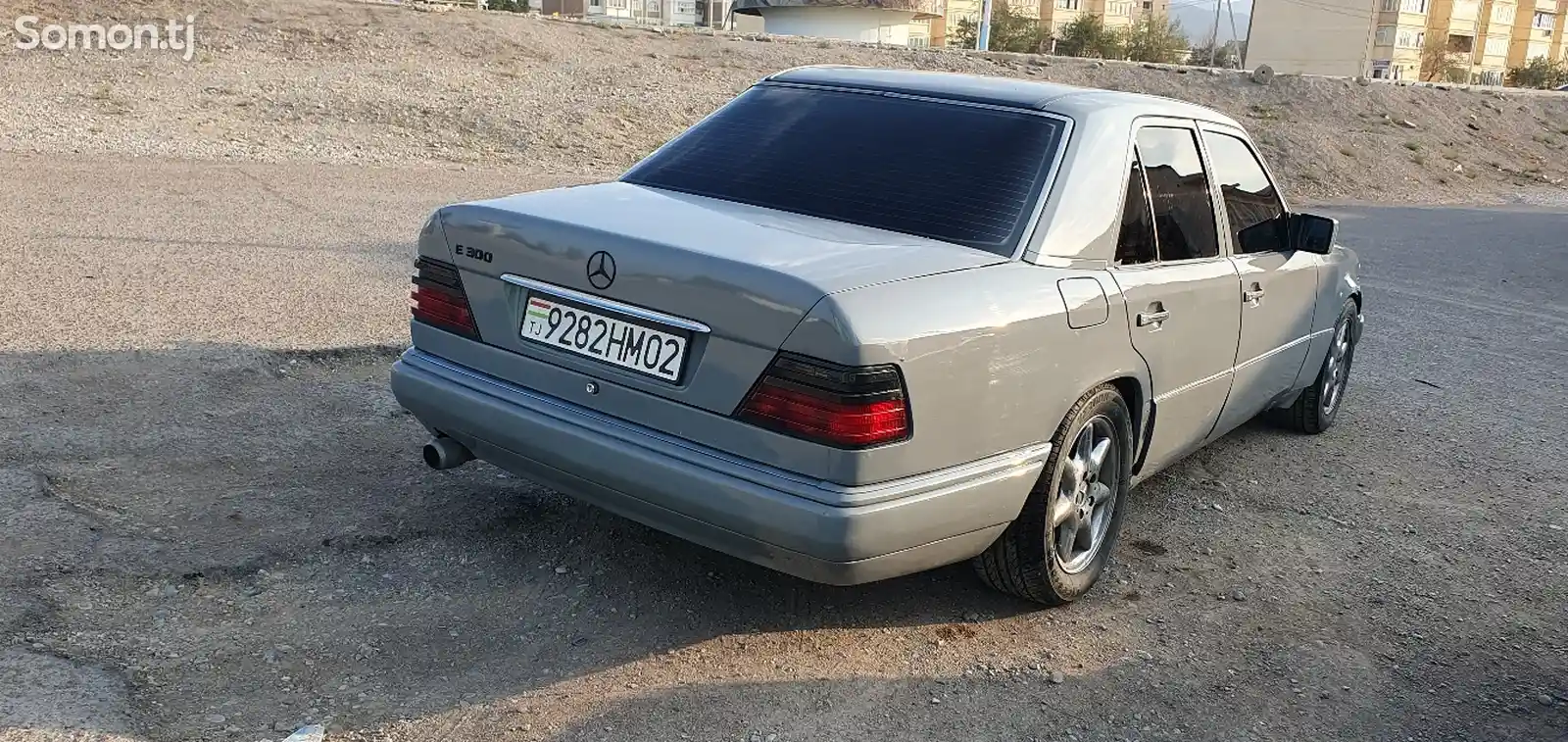 Mercedes-Benz W124, 1993-2