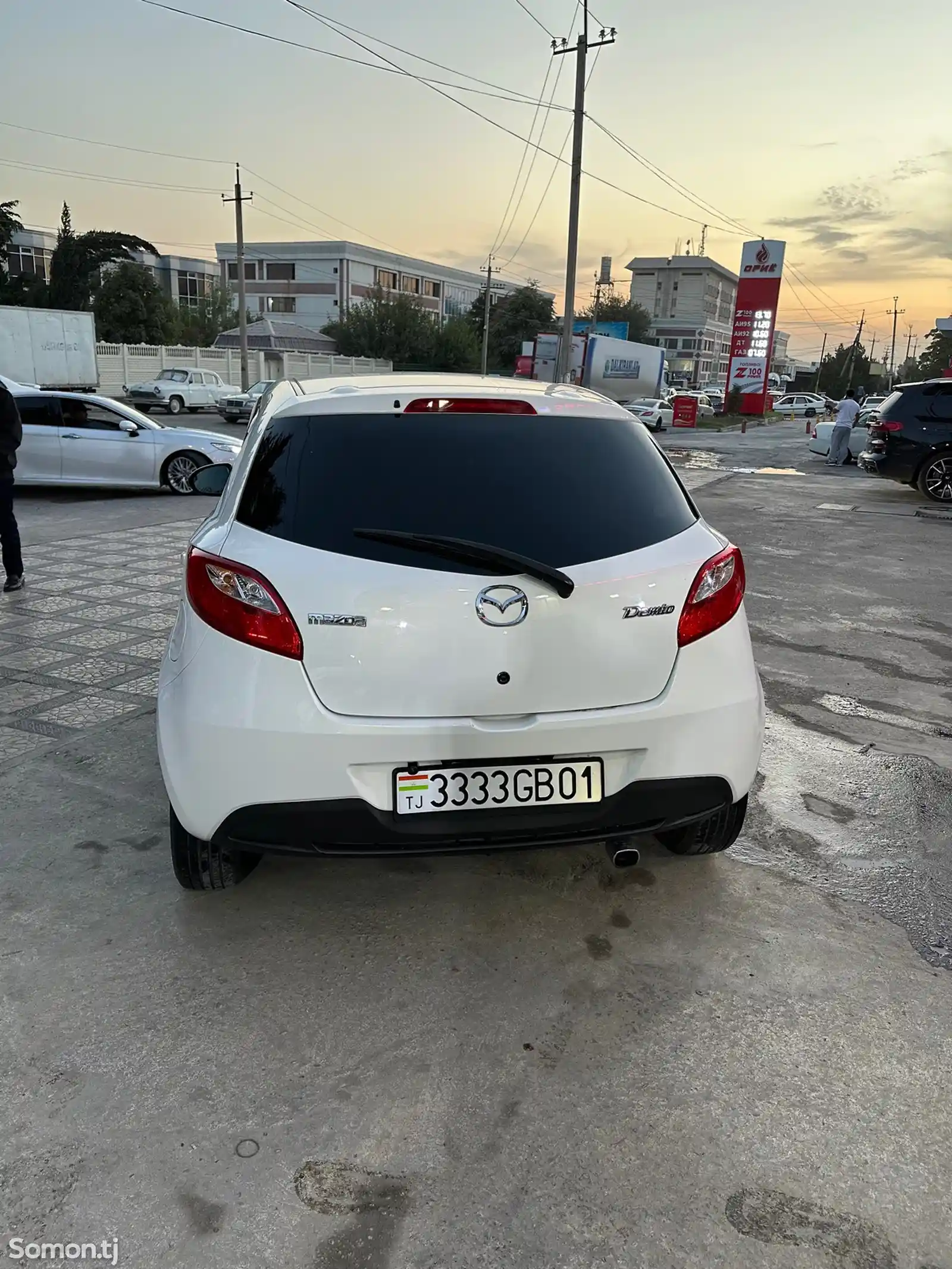 Mazda 2, 2010-5