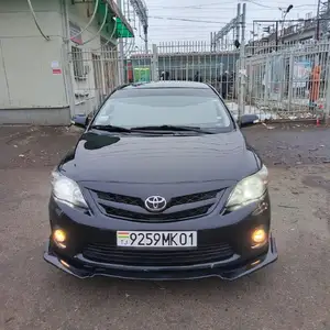 Toyota Corolla, 2011