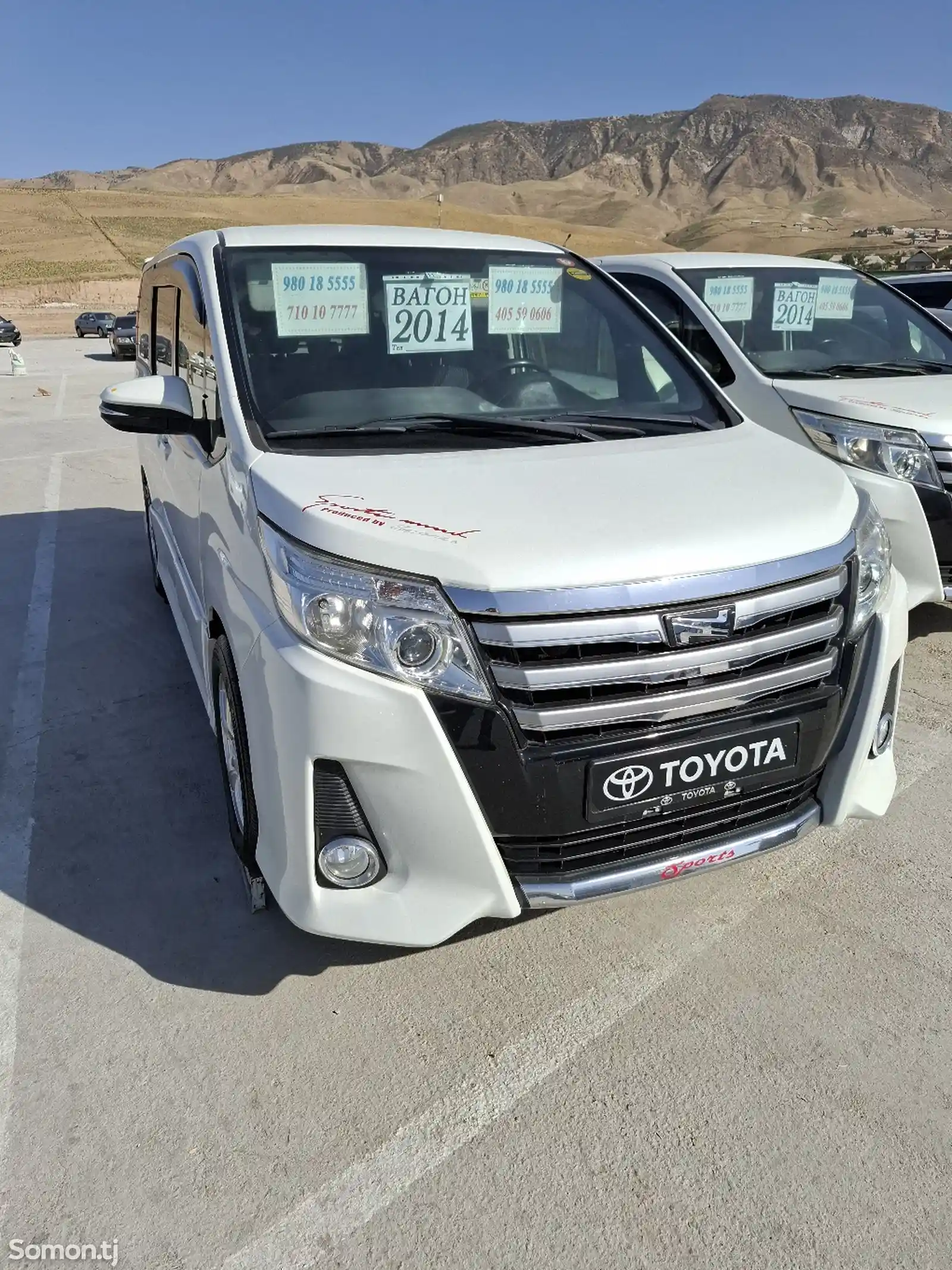 Toyota Voxy, 2014-2