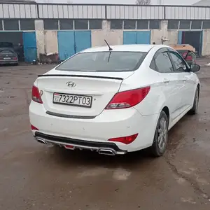 Hyundai Solaris, 2015