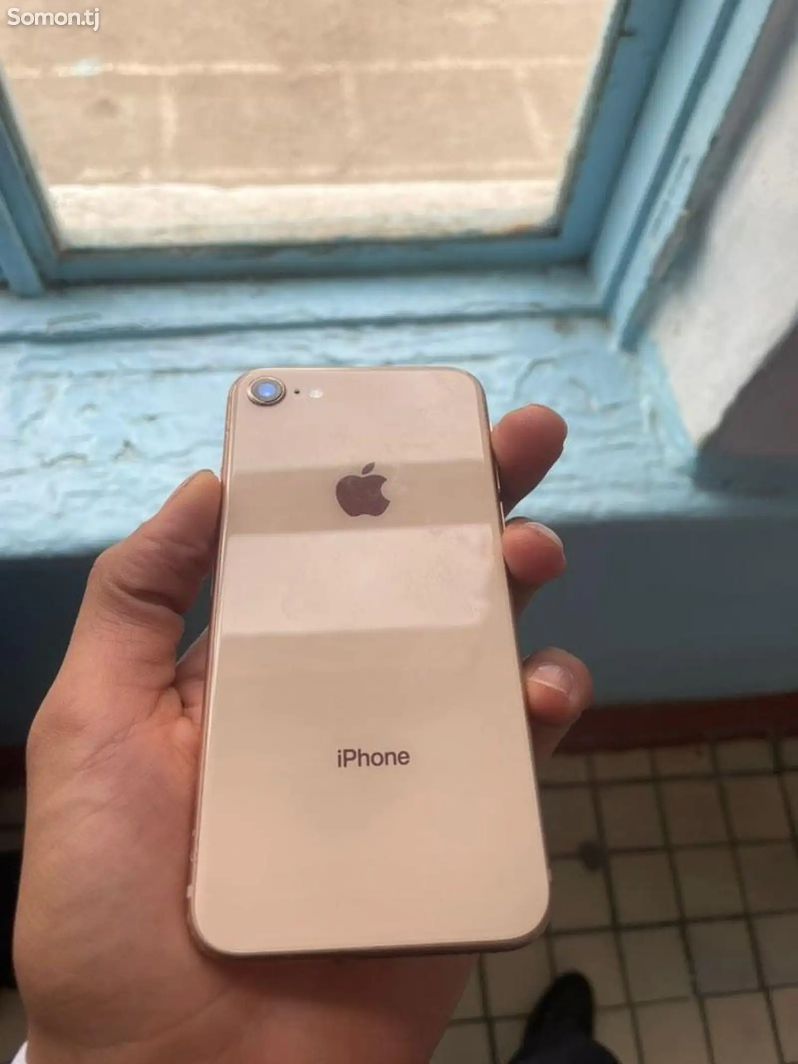 Apple iPhone 8, 64 gb, Gold-5