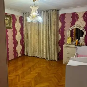 4-комн. квартира, 2 этаж, 125м², н.Сино