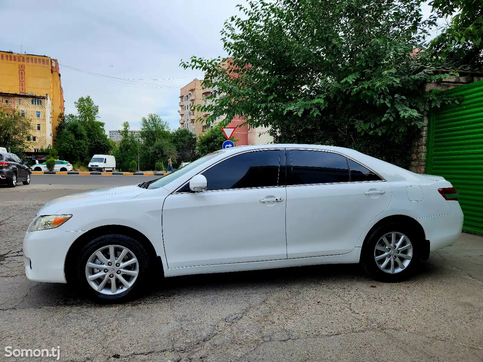 Toyota Camry, 2010-9