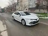 Toyota Camry, 2017-3