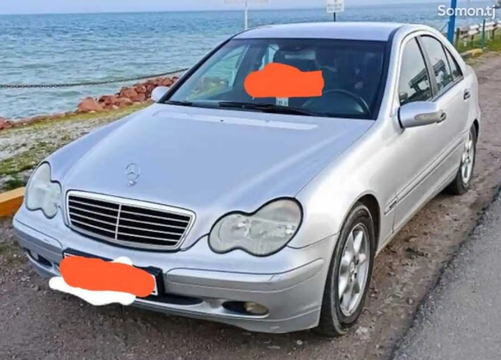 Лобовое стекло от Mercedes Benz W203