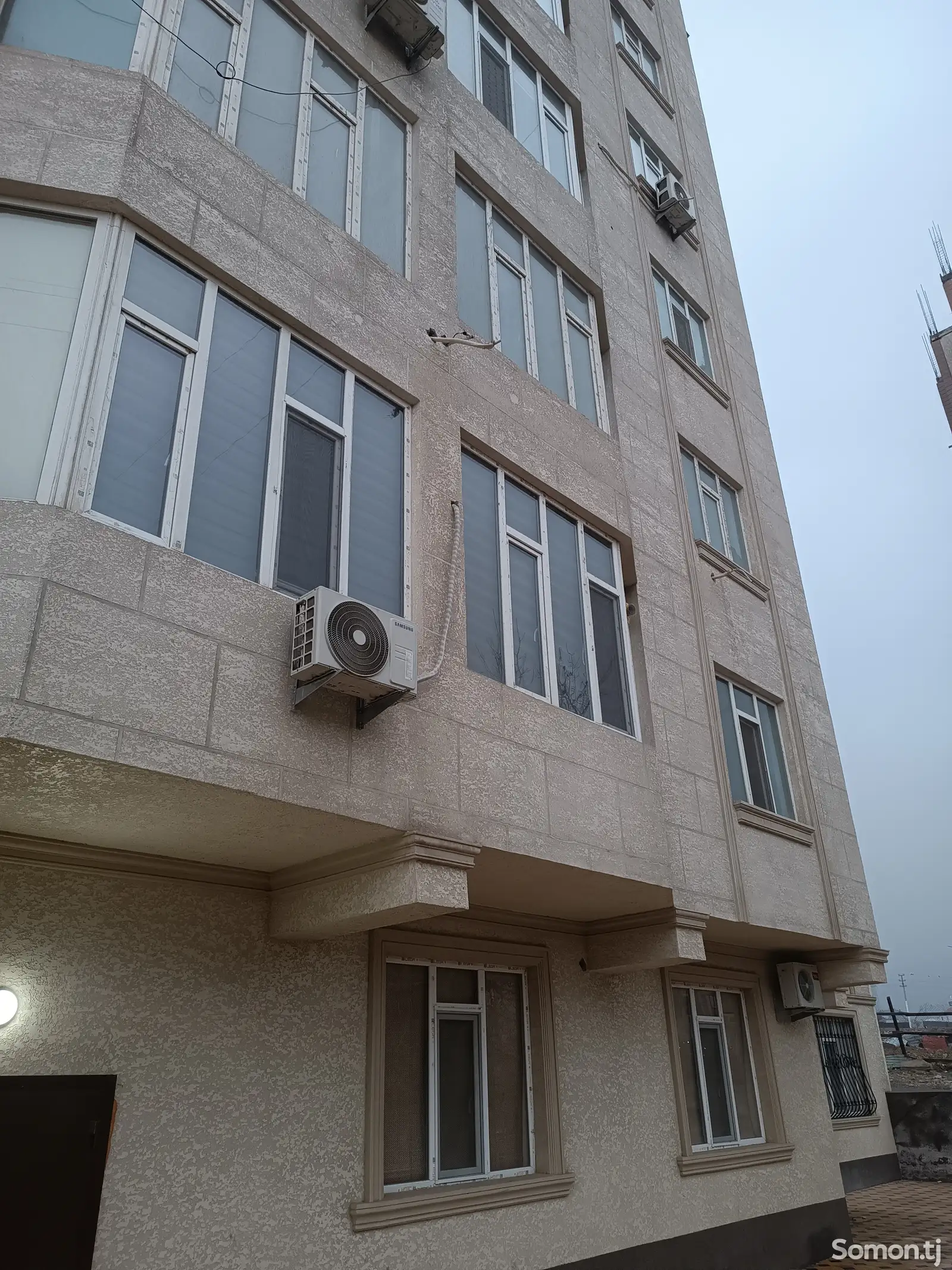 3-комн. квартира, 1 этаж, 88 м², 12мкр-1