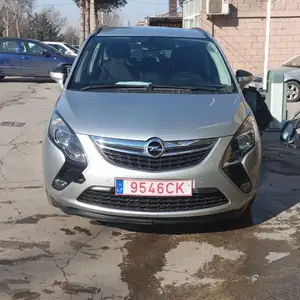 Opel Zafira, 2016