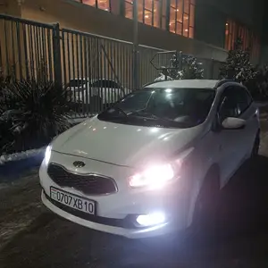 Kia Ceed, 2015