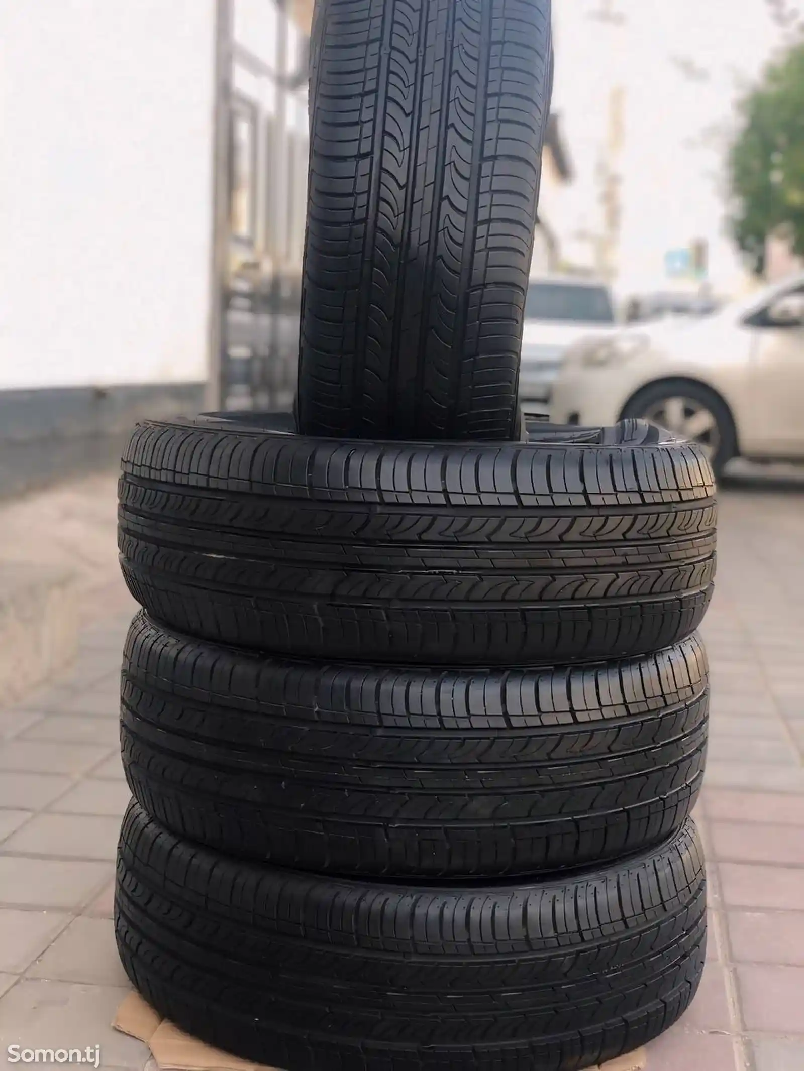 Баллон NeXeN 215/55 R17-3