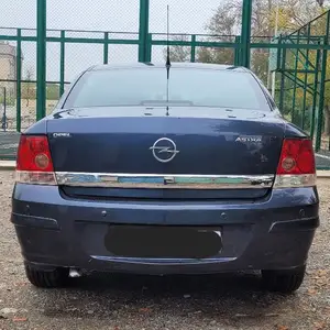 Opel Astra H, 2008