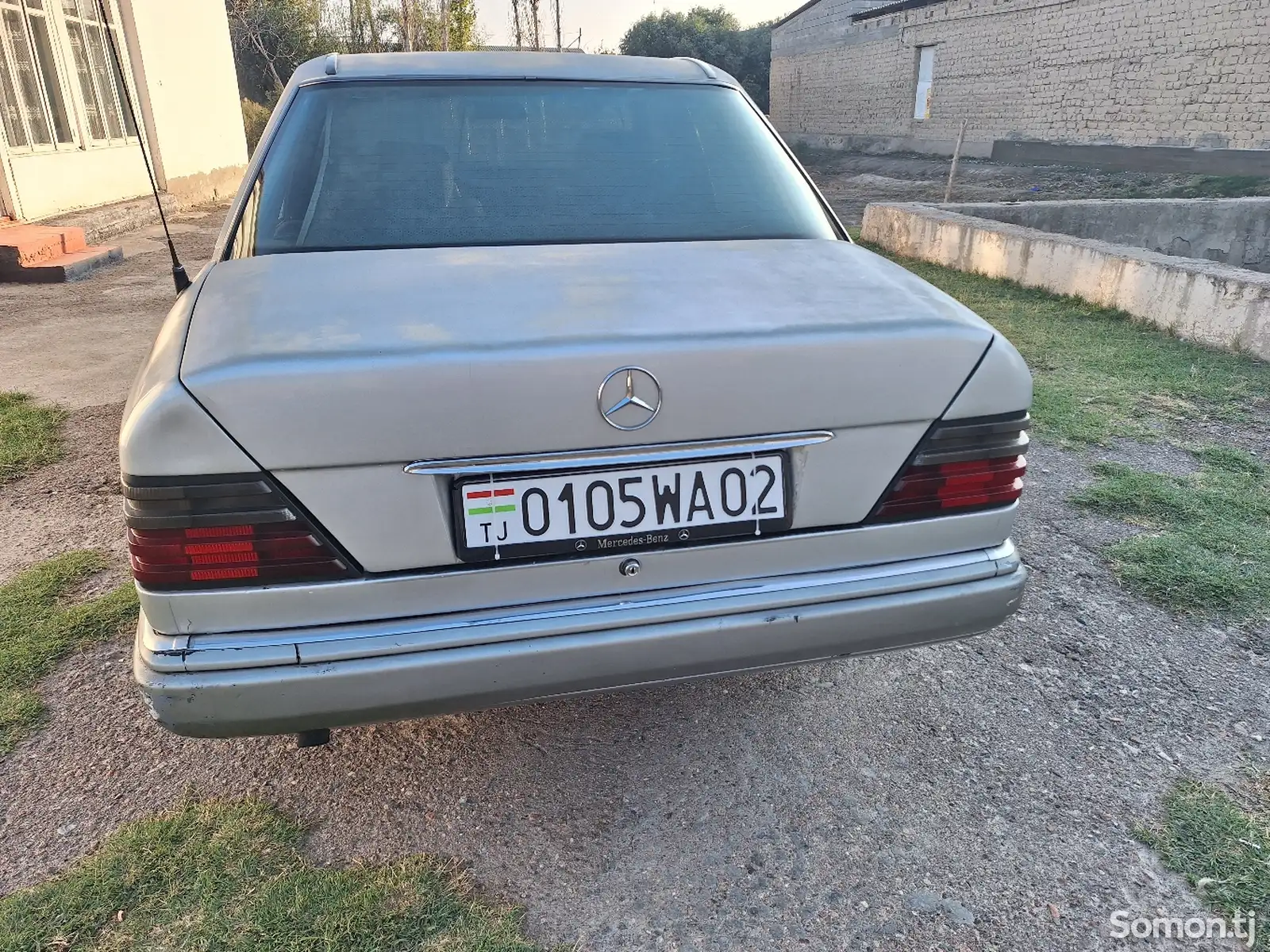 Mercedes-Benz W124, 1992-4